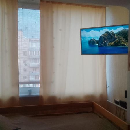 Comfortable Apartment On The River Bank เคียฟ ภายนอก รูปภาพ